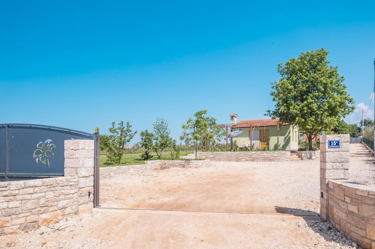 Relaxing Farm House Near Apartmán Porec
